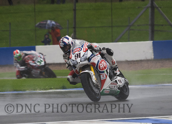 Leon Haslam Pata Honda World Superbike Team CBR1000RR