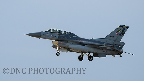 Turkish Air Force General Dynamics F-16D Fighting Falcon 92-0022 .1