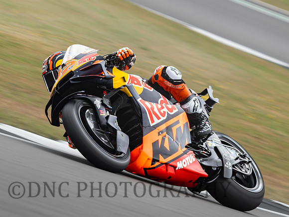 Maverick Vinales Red Bull KTM Tech3 KTM RC16 .1