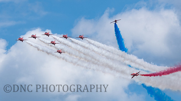 REd Arrows (Tornado)