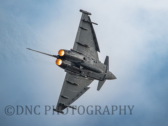 RAF Typhoon Display Team FGR4 ZK325 Reheat1