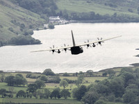 RAF C-130J Hercules C5 ZH866 approaches Tal-L-Llyn lake 07.06.21