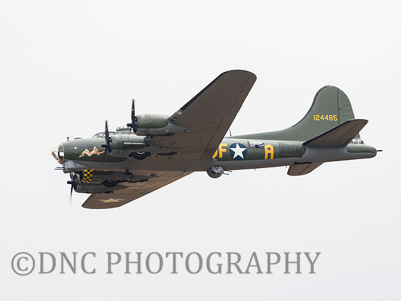 Boeing B-17G 'Sally B'.