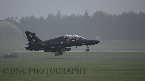 Qatar Emiri Air Force BAE Hawk T.2 Mk167 ZB131 touch and go
