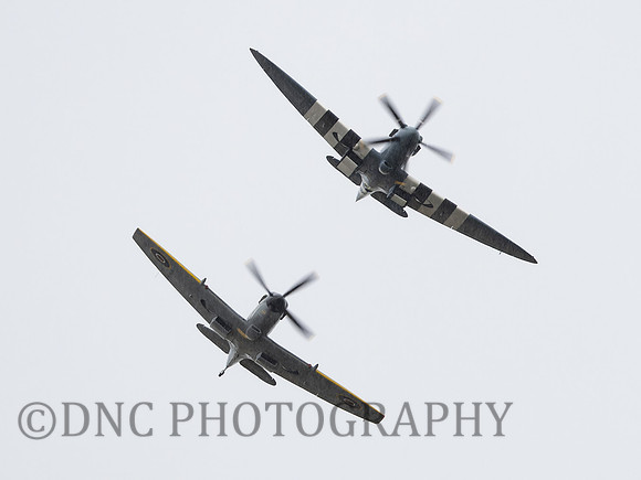 BBMF Spitfire Mk XIX PM631 & Spitfire MkXVIe TE311