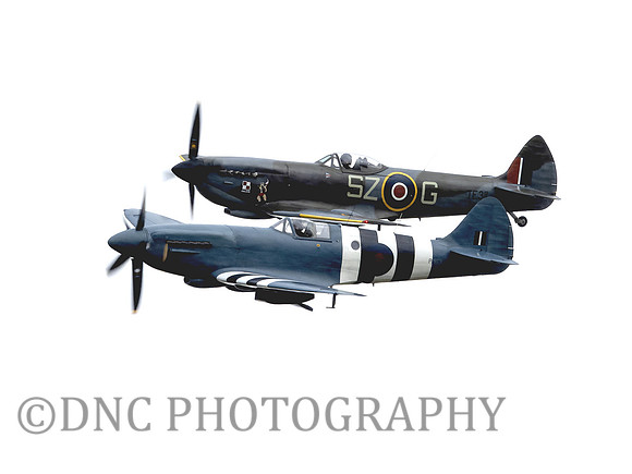 BBMF Spitfire Mk XIX PM631 & Spitfire MkXVIe TE311