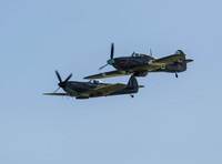 Hawker Hurricane (MkIIc) PZ865 & Supermarine Spitfire (Mk LF XVIE) TE311