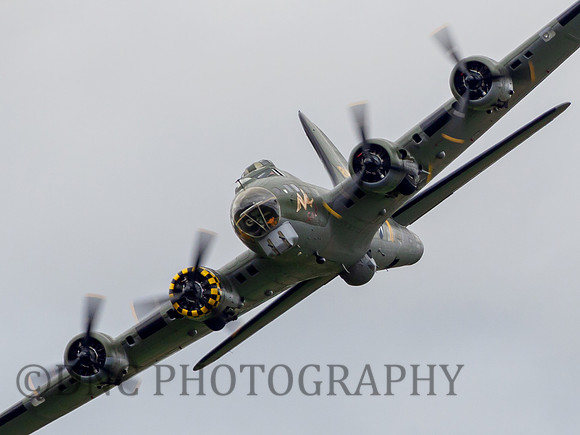 Boeing B-17G 'Sally B' 124485 DF-A