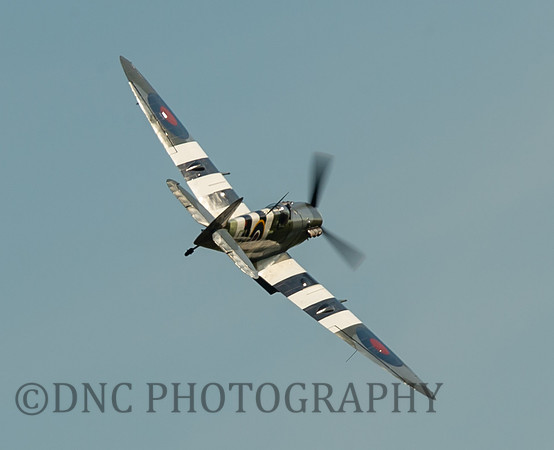 Spitfire MkVb AB910