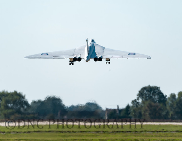 RC model Vulcan takes