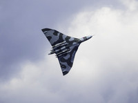 Vulcan XH558