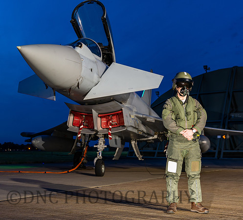Pilot with ZJ393