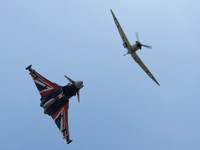 BBMF Spitfire MKIIa P7350 & Typhoon Display XJ914 'Blackjack'