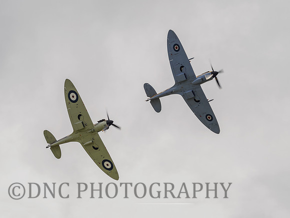 BBMF Spitfires MKIXe LF356 & MKIIa P7350