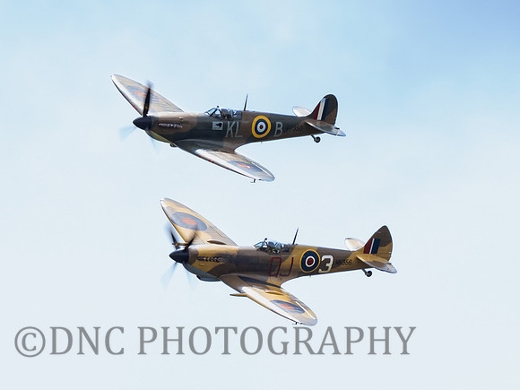 BBMF Spitfires MKIXe LF356 & MKIIa P7350