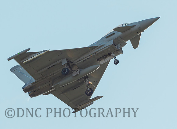 Typhoon FGR4 ZK330