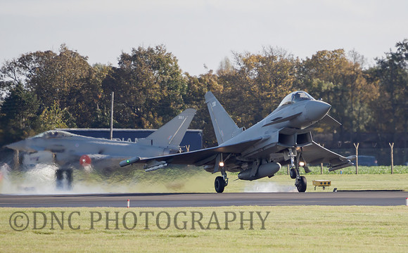 Typhoon FGR4 ZK330, ZK351 taxis