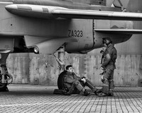Panavia Tornado GR1 ZA323 TAZ & crew