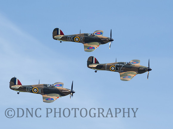 Hawker Hurricane Mk.1 P2902 DX-R, Mk.1 P2921 L-GZ, Mk.1 R4118 UP-W