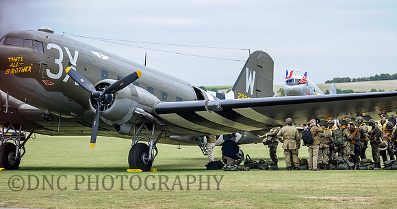The Paras prepare