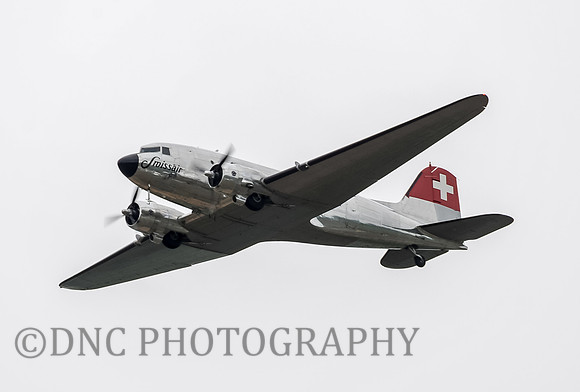 Douglas DC-3 (C-47A) 4224133 N431HM