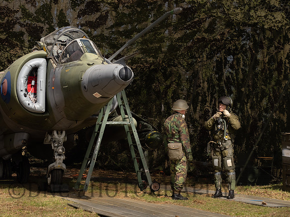 Hawker Siddley Harrier GR.3 XV779 Pilot & Ground crew