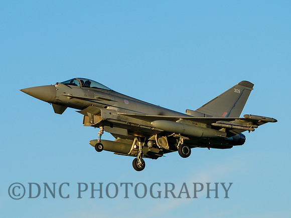 Typhoon FGR4 ZK309 approaches to land