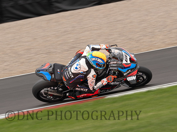 Tom Sykes ROKit BMW Motorrad WorldSBK Team BMW M 1000 RR