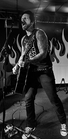 Ricky Warwick