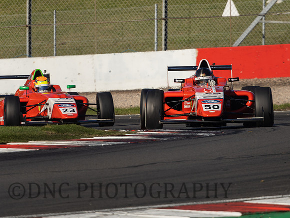 Cameron McLeod leads Georgi Dimitrov Arden Motorsport