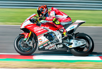 Eugene Laverty Aprilia RSV4 RF.