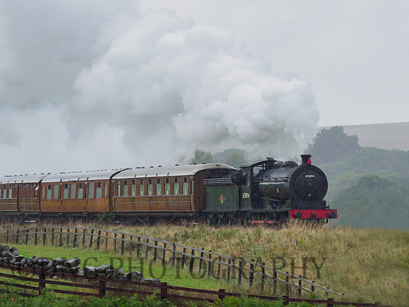 J27 65894 approaches Moorgates 28th September