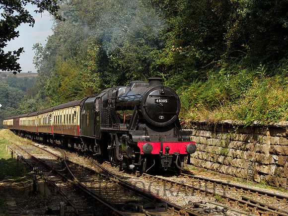 8F 48305 approaches Goathland station 26th September