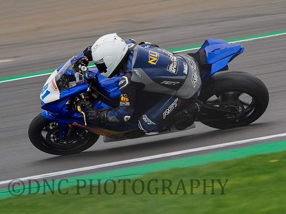 James Hind Bass Tyre Services NL Components Yamaha YZ-F R6