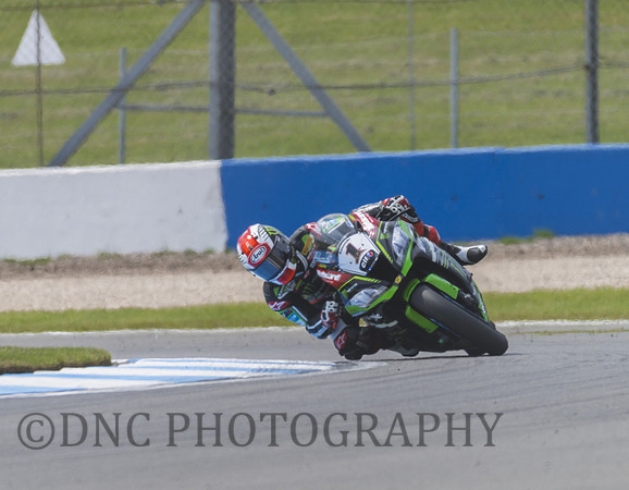 Jonathan Rea Kawasaki ZX-10R.