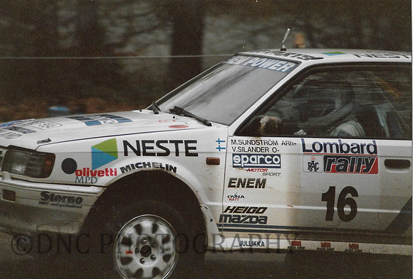 Mikael Sundstróm & Viotto Silander Mazda 323 4WD