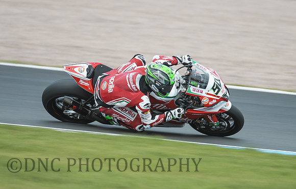 Eugene Laverty Milwaukee Aprilia RSV4 RF