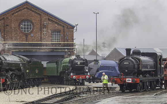 LNER V2 6800 Green Arrow & A3 4472 Flying Scotsman A4 4468 Mallard & J52 68846