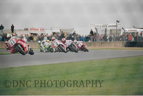 Doug Polen Ducati 851 leads
