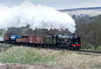LMS 46100 Royal Scot approaches Moorgates
