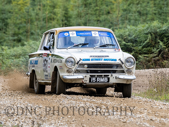 352 Bob Bean & Mike Curry Ford Lotus Cortina
