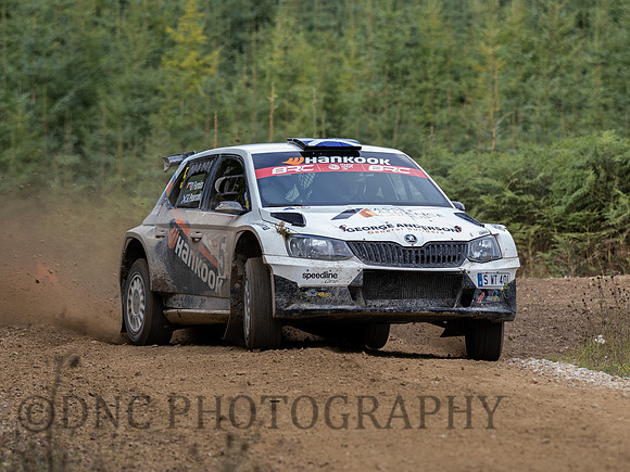 5 Garry Pearson & Dale Furniss Škoda Fabia