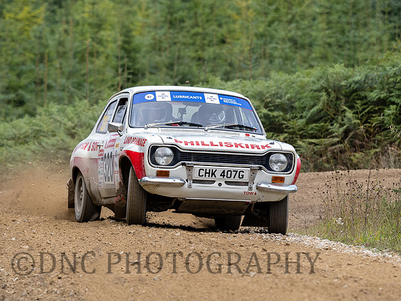 320 Warren Philliskirk & Garry Green Ford Escort