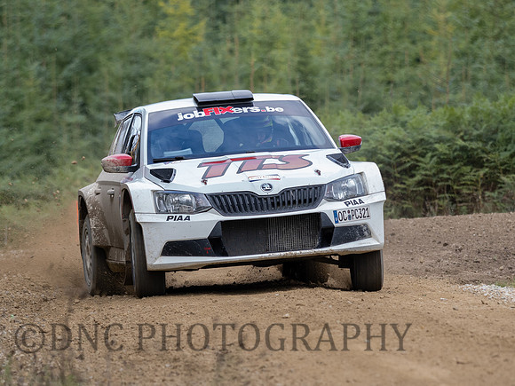 107 Arron Newby & Jamie Edwards Škoda Fabia R5