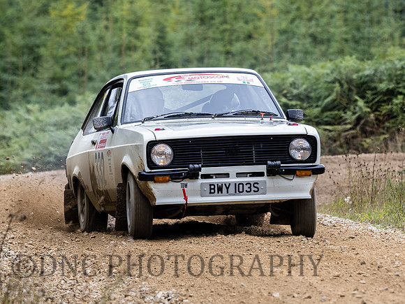 332 David Dobson & Jonathan Turnbull Ford Escort Mk2