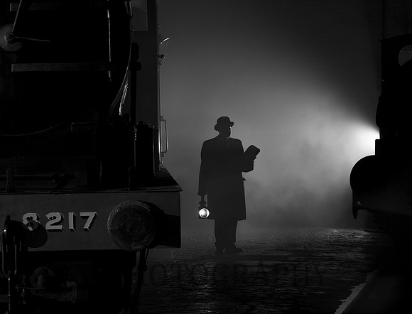 LNER J17 8217 & shed foreman