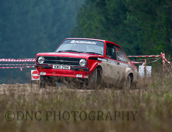 Matthew Robinson & Sam Collis Ford Escort Mk2
