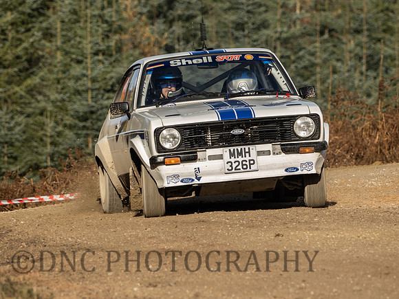 149 Mike Stainthorpe & Martin Cockerill Ford Escort