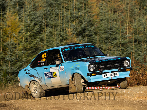 152 Tom Henman & Ashley Young Ford Escort Mk2