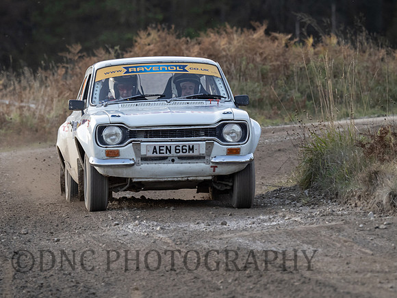 147 Phil Thompson & Tom Hughes Ford escort Mk1.